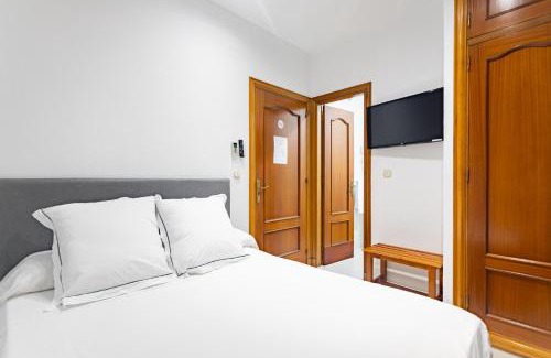 El Ejido House | Hostal La Costa