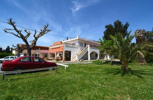Torroella de Montgri Hotel | Hostal La Gola