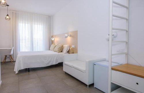 Carboneras House | Hostal La Isla