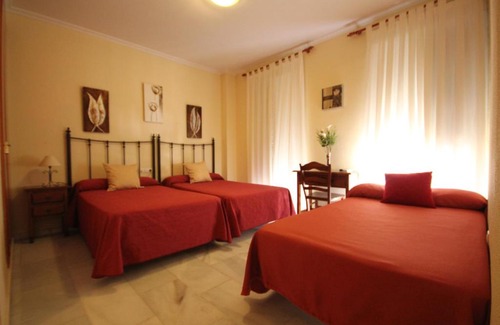 San Juan del Puerto House | Hostal Niza