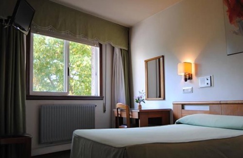 La Coruna House | Hostal Palas