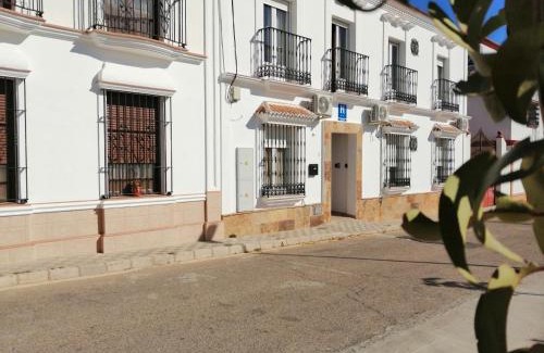 Pilas House | Hostal PILAS ALCARAYÓN