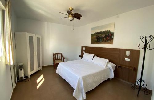 Ardales House | Hostal Restaurante El Cruce