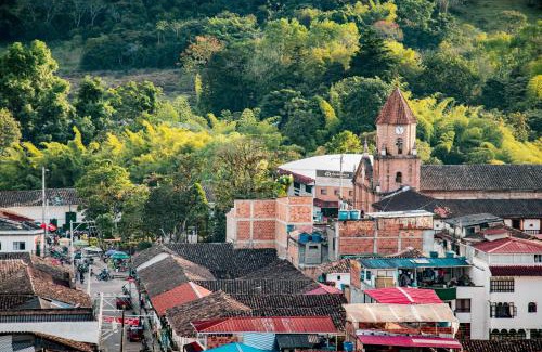 San Agustin Hotel | Hostal y Restaurante Lujans