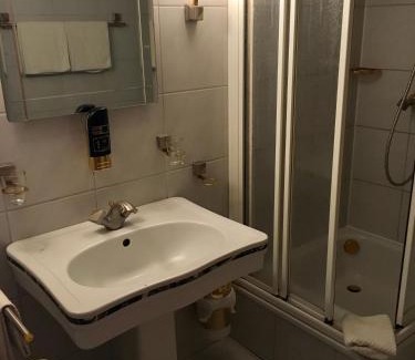 Marburg Hotel | Hostaria del Castello