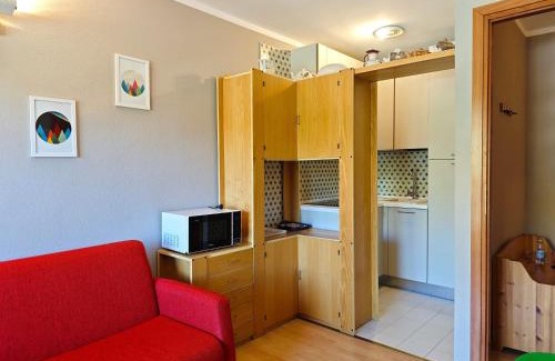 Sestriere Apartment | Hostdomus - Color Apartment