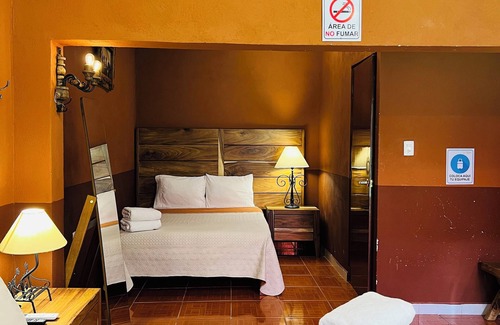 Leon Centro Hotel | Hostelería Casa Márquez
