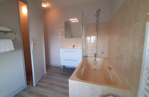 Vivy Hotel | Hostellerie Saint Paul