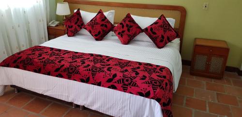 San Jeronimo Hotel | Hosteria Guaracú