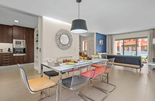 Luz de Tavira House | HostWise - Spacious and Luxurious w/Terrace and Pool