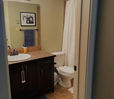 East Kootenay Apartment | Hot Spring Mountain Getaway