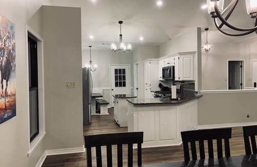 Lake Hamilton House | Hot Springs ON Hamilton- Waterfront-Cove- 7S area- Boat & Swim Dock - 4BR 3.5 BA