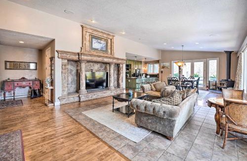 Twin Falls House | Hot Tub and Snake River Views at Twin Falls Home