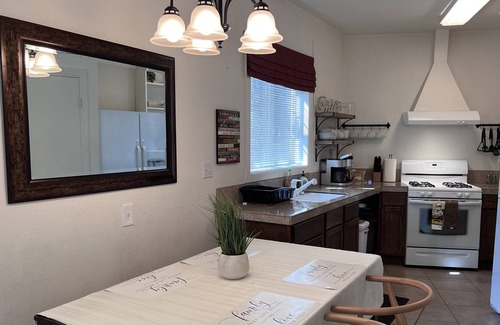Big Bear Cottage | Hot Tub Cottage Close to Ski Slopes, Sleeps 6!