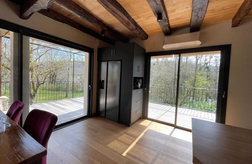 Feneyrols House | Hot tub, high-speed wifi, swimming river, luxury and charm