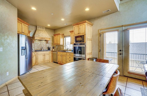 Wolf Creek House | Hot Tub & Mtn-View Deck: Townhome in Eden