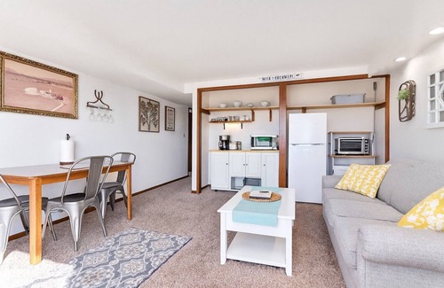 Lynden Other | Hot Tub | Private | Peace w/Views