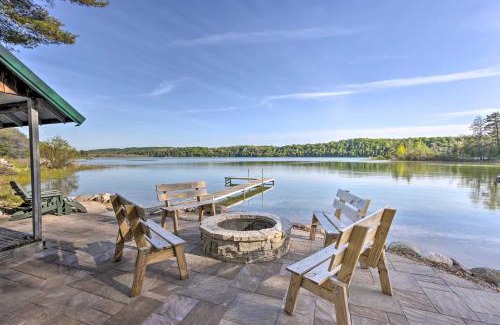Lake Township House | Hot Tub, Sauna, Fireplace, Dock! Lake Honor Cabin