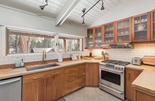 Durango House | Hot Tub | Sauna | Game Room! 5 Acres - 2 miles from Downtown