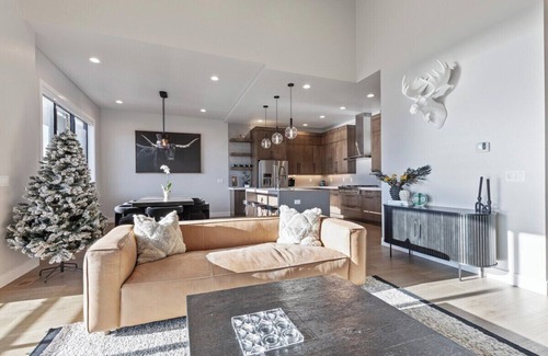 Hideout House | Hot Tub|Snowy Lake Mtn Views |Gorgeous New Home