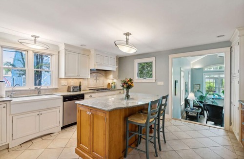 Ogunquit House | HOT TUB & Steps to Footbridge Beach! Expansive 3,200sqft Home