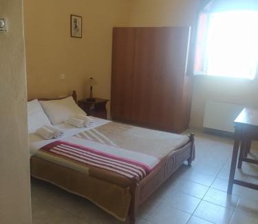 Morfovounion Hotel | HOTEL ΗΩ (ΞΕΝΩΝΑΣ ΤΣΙΑΧΡΗΣ)
