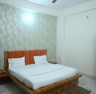 Kalyanpur Hotel | Hotel 7 Solitaires