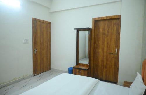 Kalyanpur Hotel | Hotel 7 Solitaires
