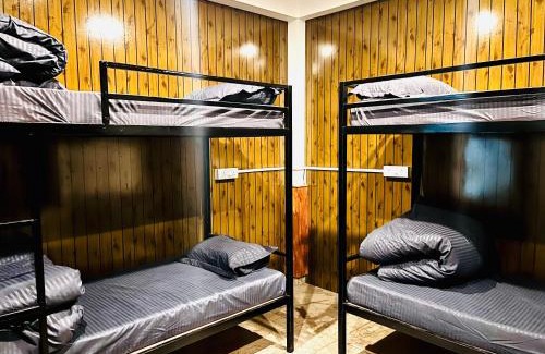 Kasol Hotel | Hotel Adinova