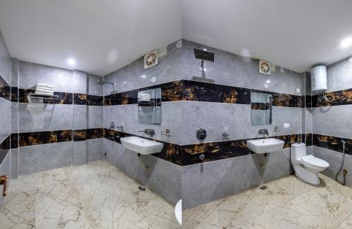 Noida Hotel | Hotel Admire Inn Sec - 104 By ASPL