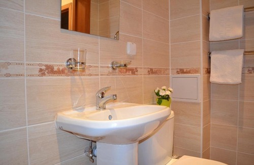 Mirnenskoe Hotel | Hotel AeroHotel