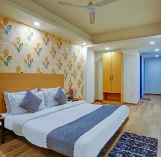 Dwarka Hotel | Hotel Aerostar Grand at Yashobhoomi Convention Center