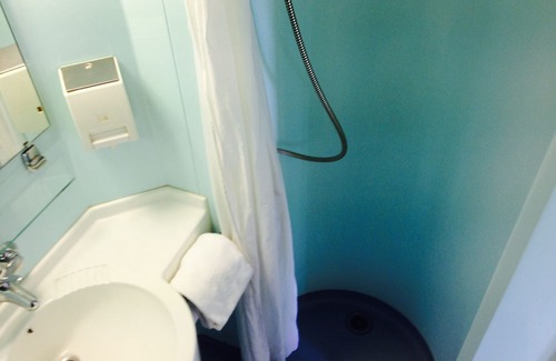 Cazeres-sur-l'Adour Hotel | Hotel Aireco