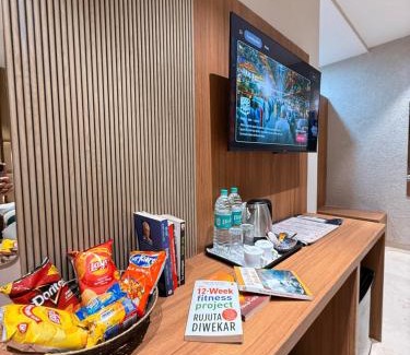 Ujjain Hotel | Hotel Akaay