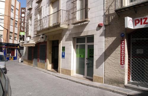 Lucena Hotel | Hotel Al-Yussana
