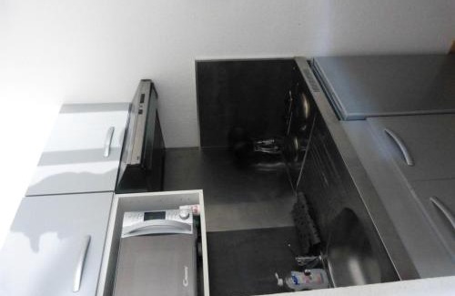 Mouans-Sartoux Apartment | Hotel Albatros