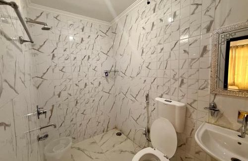 Brein Hotel | Hotel Alif Stay