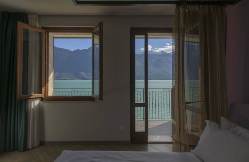 Limone sul Garda Hotel | Hotel All'Azzurro