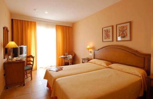La Herradura Hotel | Hotel Almijara - Mares