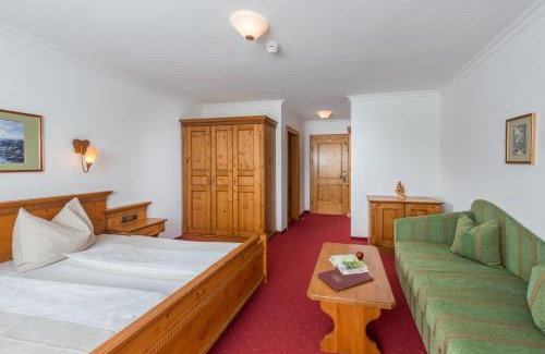 Untertauern Apartment | Hotel Almschlössl & Schrotteralm