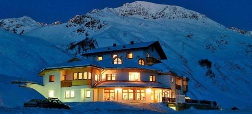 Melago Hotel | Hotel Alpenjuwel