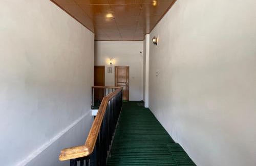 Old Manali Hotel | Hotel Alpine Himalayan View , Manali By The Premium Villa