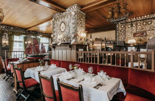 Busum Hotel | Hotel Alter Muschelsaal