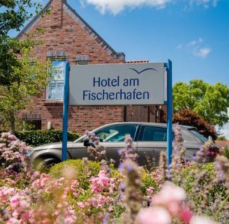 Ditzum Hotel | Hotel am Fischerhafen