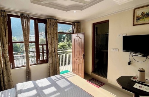 Bhagsu Nag Hotel | Hotel Anuj Regency