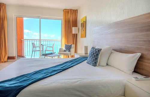 Pointe de la verdure Hotel | Hotel Arawak Beach Resort