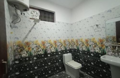 Narainkoti Hotel | Hotel Arindam