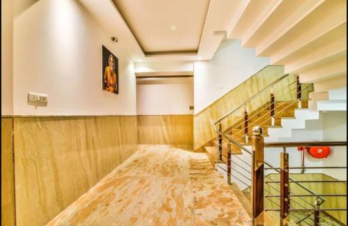Mahipalpur Extension House | Hotel Atithi Plaza Near TERMINAL 3 Delhi Airport With Free Airport Pickup