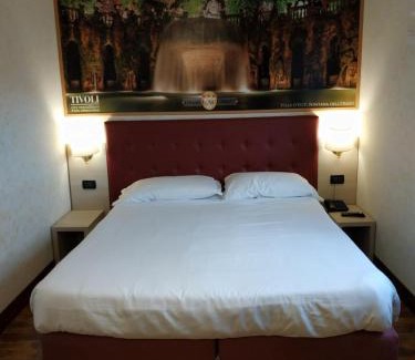 Bagni di Tivoli Hotel | Hotel Aurora