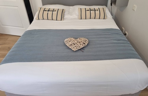 Givrand Hotel | Hotel Aux Rochers de l'Ocean